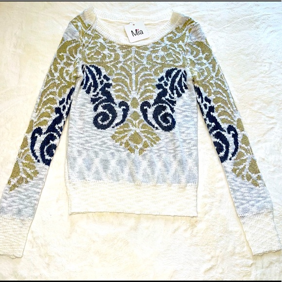 Vintage Sparkly Sweater - Picture 2 of 6